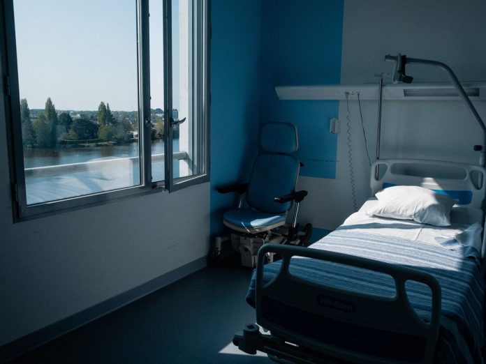 France : En plein Covid, 5.700 lits d'hôpital ont été supprimés en 2020