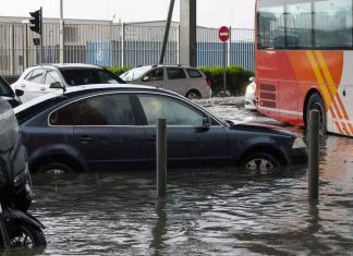 Inondations à Marseille : un mort, et les Bouches-du-Rhône en alerte rouge Inondations à Marseille : un mort, et les Bouches-du-Rhône en alerte rouge