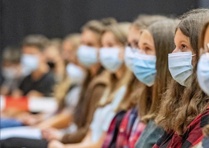 Coronavirus: C’est officiel, le masque fait son retour à l’école lundi