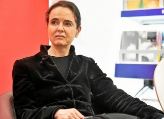 Le prix Renaudot 2021 décerné à Amélie Nothomb Le prix Renaudot 2021 décerné à Amélie Nothomb