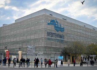 Coronavirus : un nouveau variant découvert par l’IHU de Marseille Coronavirus : un nouveau variant découvert par l'IHU de Marseille