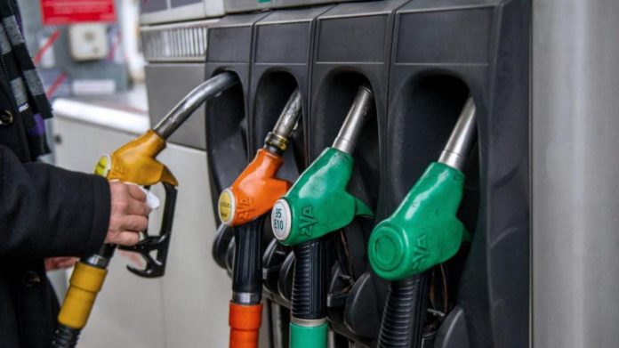 Carburant : les prix à la pompe continuent d'augmenter, le gazole prend plus de 3 centimes