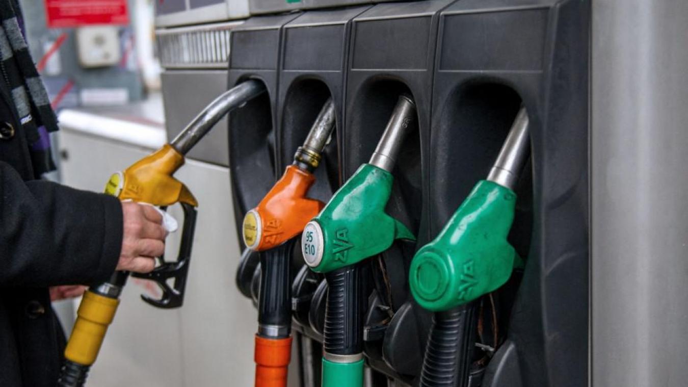 Carburant : les prix à la pompe continuent d'augmenter, le gazole prend plus de 3 centimes