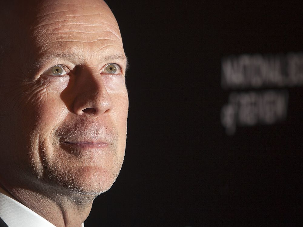 L'acteur américain Bruce Willis souffre d'aphasie et met fin à sa carrière