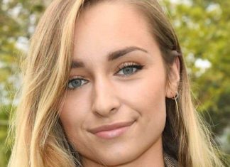 Emma Smet, la star de « Demain nous appartient » en couple avec Kylian M’Bappe ? Emma Smet, la star de "Demain nous appartient" en couple avec Kylian M'Bappe ?