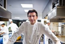 Le fils de Yannick Alléno, chef français triplement étoilé, tué dans un accident de la route à Paris Le fils de Yannick Alléno, chef français triplement étoilé, tué dans un accident de la route à Paris