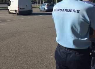 Près de Toulouse : il tue sa femme avec son fusil de chasse et se dénonce aux gendarmes Près de Toulouse : il tue sa femme avec son fusil de chasse et se dénonce aux gendarmes