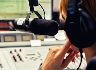 Étude : Quelle est la place des femmes dans les médias ? Étude : Quelle est la place des femmes dans les médias ?