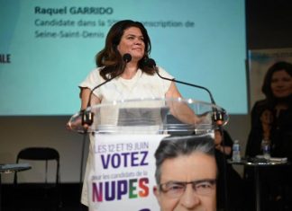 Raquel Garrido victime de gaz lacrymogènes, tirés à bout portant à Drancy Raquel Garrido victime de gaz lacrymogènes, tirés à bout portant à Drancy