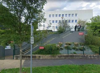 Ille-et-Vilaine : La principale d’un collège de Fougères agressée par une mère d’élève Ille-et-Vilaine : La principale d'un collège de Fougères agressée par une mère d'élève