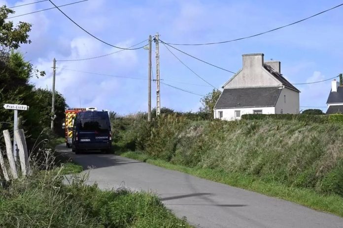 Horreur dans le Finistère : deux fillettes, un homme et une femme retrouvés morts