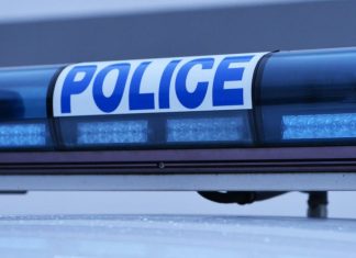 Une femme tuée à coups de couteau, son conjoint décédé peu après soupçonné Une femme tuée à coups de couteau, son conjoint décédé peu après soupçonné