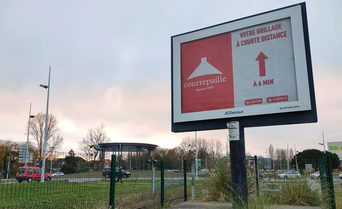 120 panneaux publicitaires enlevés de l'agglomération de Nantes