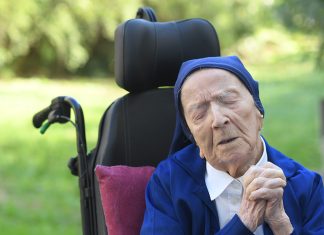 Sœur André, la doyenne de l’humanité, s’éteint à 118 ans en France Sœur André, la doyenne de l'humanité, s'éteint à 118 ans en France