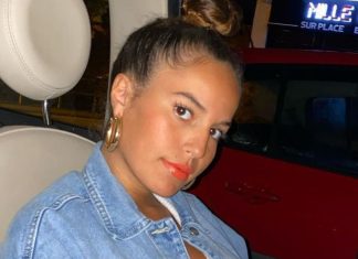 L’influenceuse rouennaise Poupette Kenza en larmes dans TPMP L'influenceuse rouennaise Poupette Kenza en larmes dans TPMP