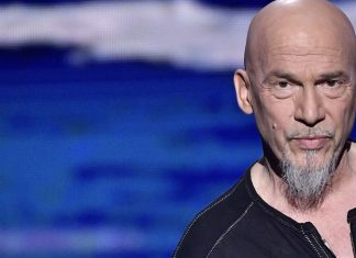 Florent Pagny brise le silence et parle de son combat contre le cancer du poumon Florent Pagny brise le silence et parle de son combat contre le cancer du poumon