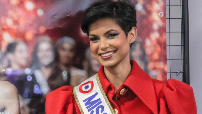 Elodie Gossuin: Les cheveux courts d'Eve Gilles déterminants pour son élection Miss France 2024