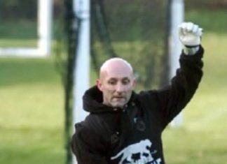 Fabien Barthez au plus mal : « Barthez faisait de la plongée sous le lac gelé » Fabien Barthez au plus mal : « Barthez faisait de la plongée sous le lac gelé »