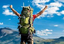 Préparer son Sac pour un Voyage de Dix Jours en Montagne : Les Essentiels à Ne Pas Oublier Que dois-je emporter pour un voyage de dix jours dans une région montagneuse?