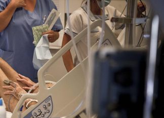 Épidémie de la maladie de Charcot : 5 cas frappent un village, même rue Épidémie de la maladie de Charcot : 5 cas frappent un village, même rue