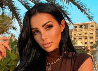 Fidji Ruiz aux urgences pour des symptômes préoccupants pendant sa grossesse Fidji Ruiz aux urgences pour des symptômes préoccupants pendant sa grossesse