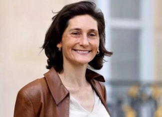 Interrogations sur la rémunération d'Amélie Oudéa-Castéra en tant que dirigeante de la Fédération française de tennis