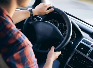 Mise en examen d’une conductrice de 21 ans suite à la mort de son amie Mise en examen d'une conductrice de 21 ans suite à la mort de son amie