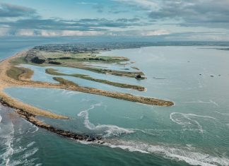 Les Mystères des Marées : Faits Fascinants sur les Forces qui Gouvernent les Océans Partagez quelques faits fascinants sur les marées océaniques