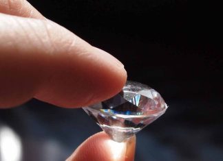 Procès Historique à Nancy : 22 Prévenus Jugés pour une Escroquerie aux Diamants 28 millions d'euros de préjudice, un millier de victimes... Le procès d'une immense arnaque s'ouvre à Nancy