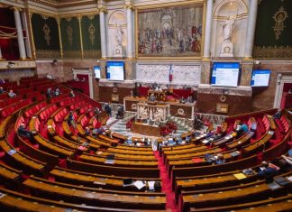 Adoption d’une surtaxe pérenne sur les hauts revenus dans le budget 2025 Budget 2025 : l’Assemblée nationale élargit et pérennise la surtaxe sur les hauts revenus