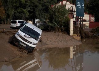 Alerte Maximale en Catalogne : Tempêtes Violentes et Risques d’Inondations Inondations en Espagne : la Catalogne placée en état d’alerte maximale face aux risques de grêle et de vents violents
