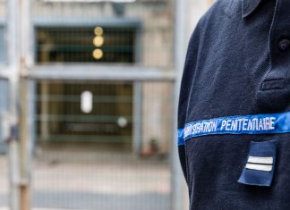 Détournement de fichiers : brigadier-chef de Levallois mis en examen Levallois : Un policier aurait consulté des milliers de fichiers confidentiels pour son fils