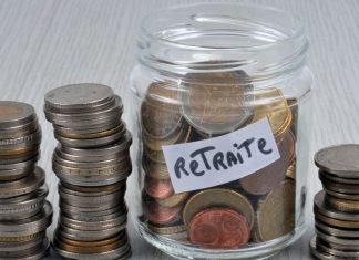 Pistes d’économies : Vers des réformes des retraites et de la santé Retraite à 66 ans, santé, fiscalité: des pistes choc pour faire 150 milliards d'euros d'économies