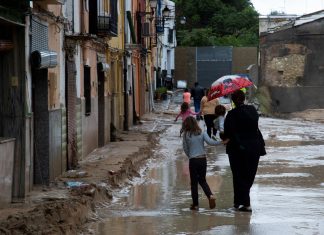 Espagne : Nouvelles inondations et mesures préventives Fermeture des écoles en Espagne en prévision des pluies torrentielles