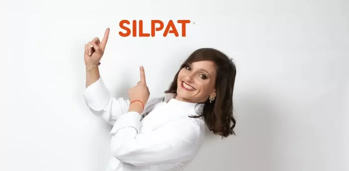 "La veste ne ferme plus", Noémie Honiat annonce être enceinte de son troisième enfant