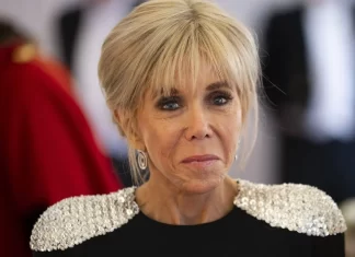 Brigitte Macron : le style d’une Première dame sous les projecteurs Carré court et fourreau luxueux, Brigitte Macron donne une leçon d’élégance lors de la cérémonie d’abdication d’Henri de Luxembourg