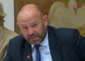 Choc et controverse à Paris : l’affaire Mouiller secoue le Sénat et interroge sur l’éthique politique Paris : « Violente agression »… Arrêté ivre par la police, un sénateur LR s’explique